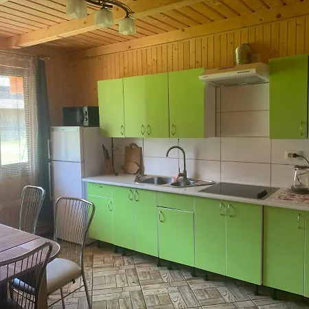 Feriehus у коржуків Rivnya