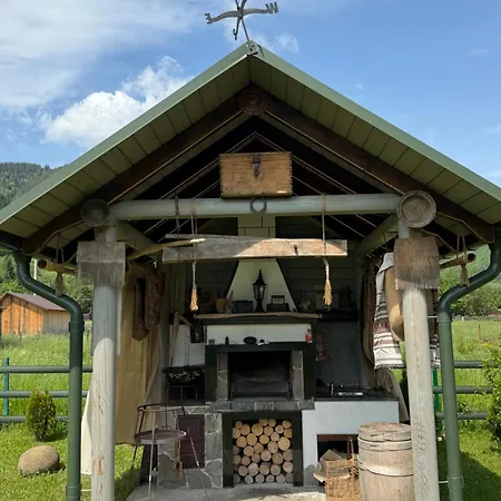 Ferienhaus у коржуків Rivnya